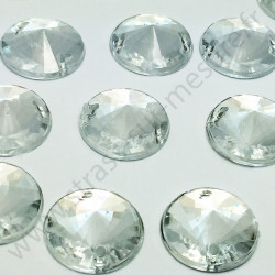 Strass acrylique pointu rond à coudre - Diamant - 14mm - détail