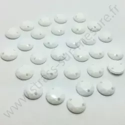 Strass acrylique rond à coudre à facettes - Blanc - 6mm à 15mm