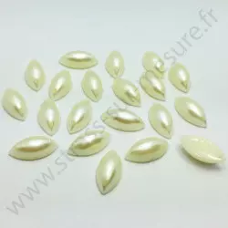 Demi-perle nacrée ovale à coudre - Ivoire nacré - 10mm, 15mm